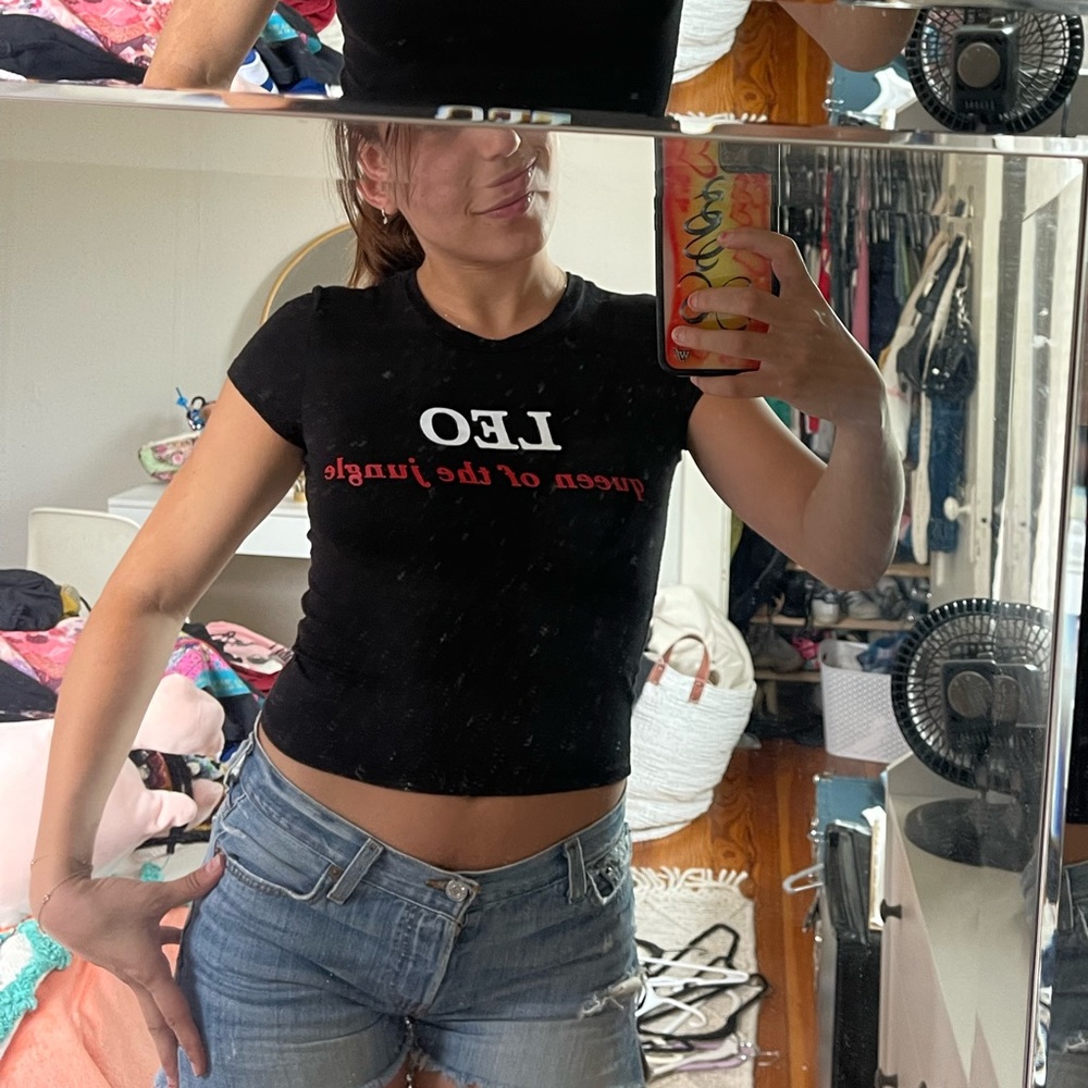 Leo Tee
